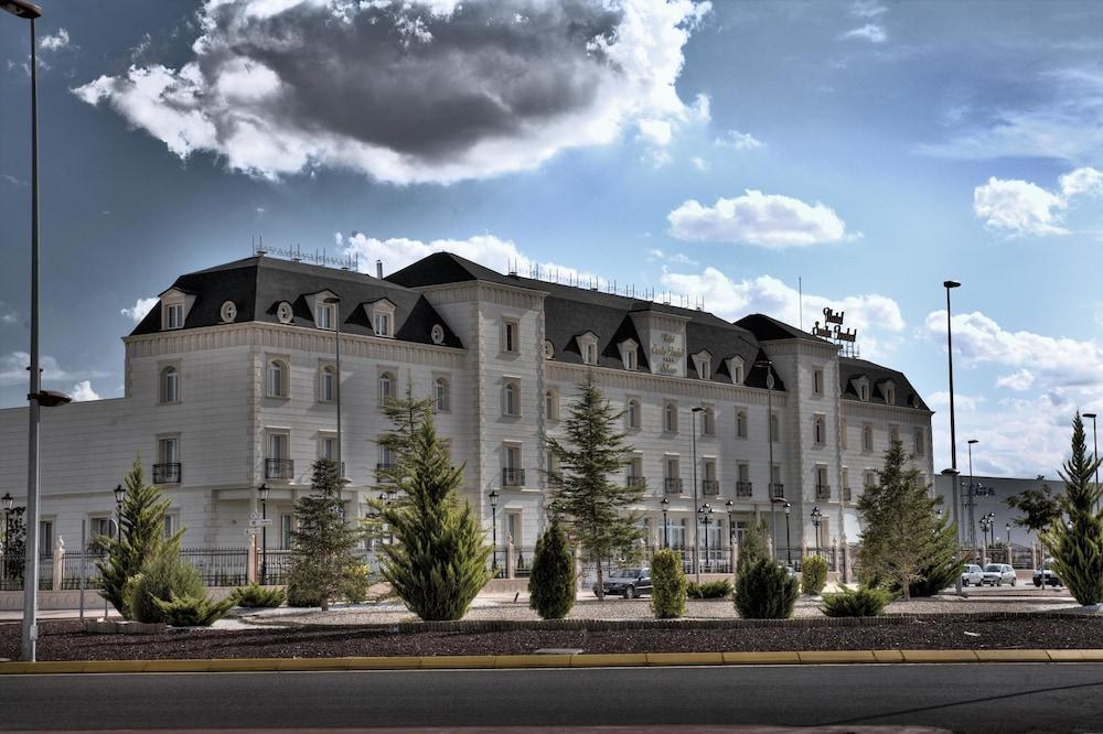 Hotel Santa Isabel Албасете Екстериор снимка