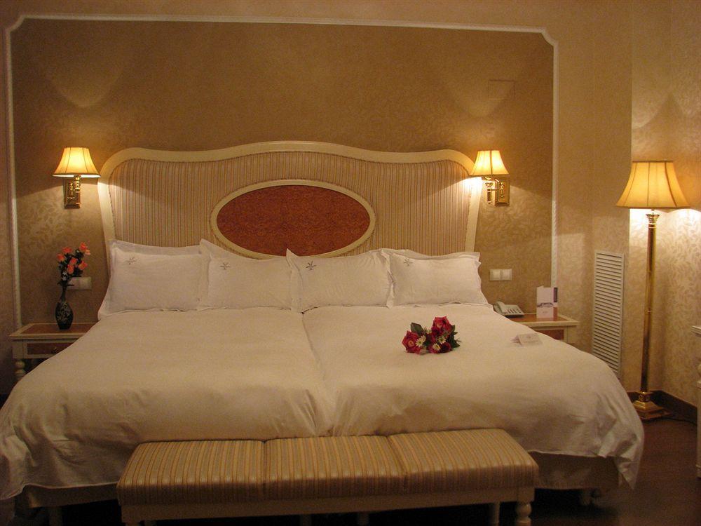 Hotel Santa Isabel Албасете Екстериор снимка