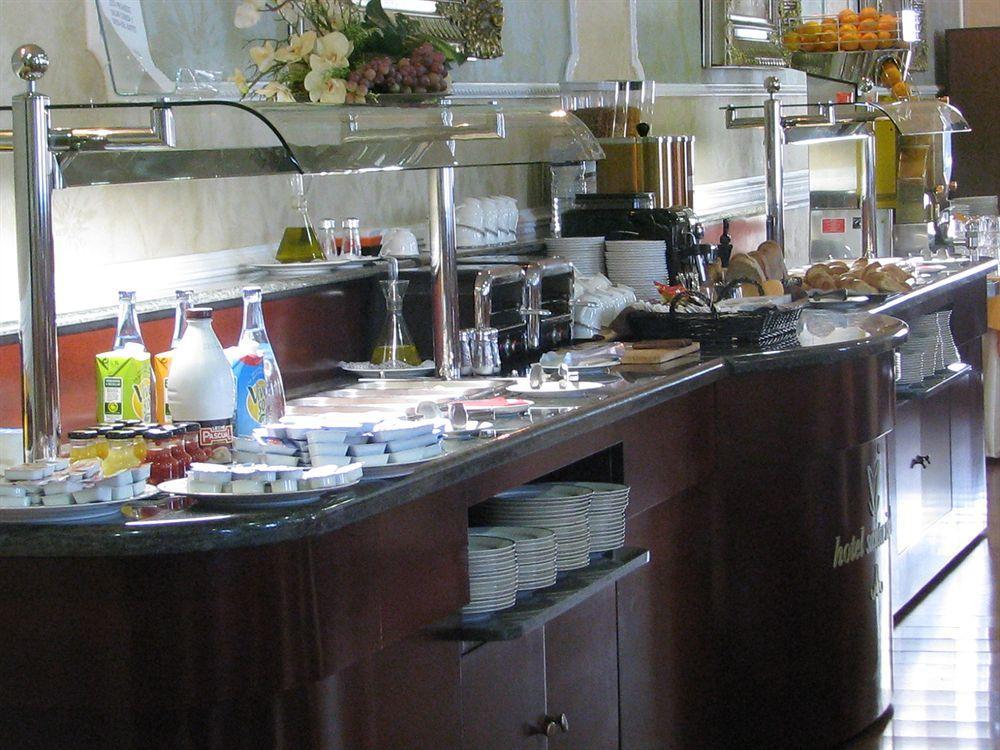 Hotel Santa Isabel Албасете Екстериор снимка