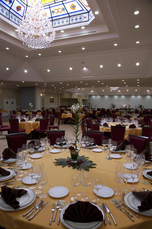 Hotel Santa Isabel Албасете Ресторант снимка